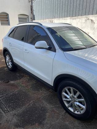 AUDI Q3 1.4 TFSI AMBIENTE GASOLINA 4P S TRONIC AUDI Q3 1.4 TFSI AMBIENTE GASOLINA 4P S TRONIC